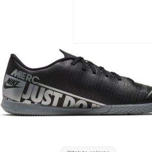 Nike Men's Mercurial Vapor 13 Shoes